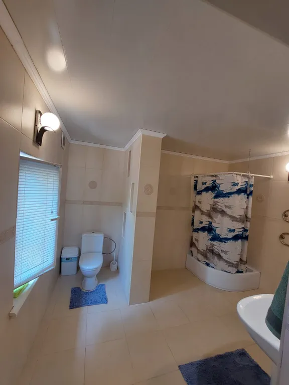 Просторный двухкомнатный дом в санаторной зоне