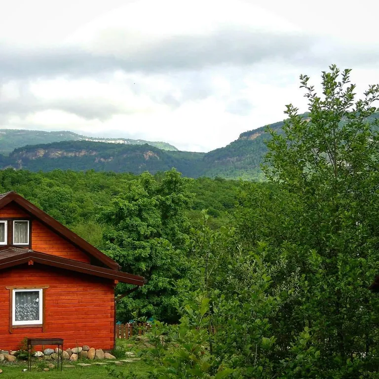 Пряничный домик в горах Адыгеи