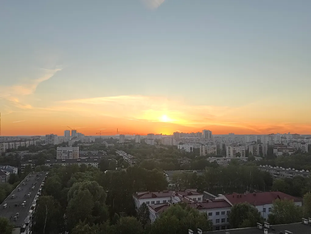 Комфортная трёшка на 15 этаже в охраняемом доме
