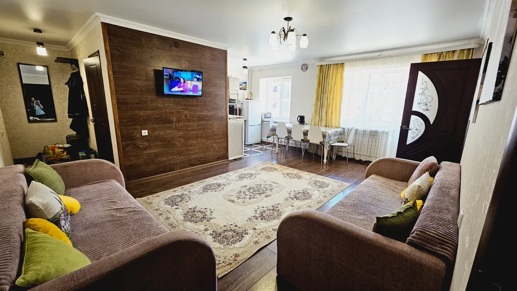 3-комнатная квартира с 2 спальнями в центре