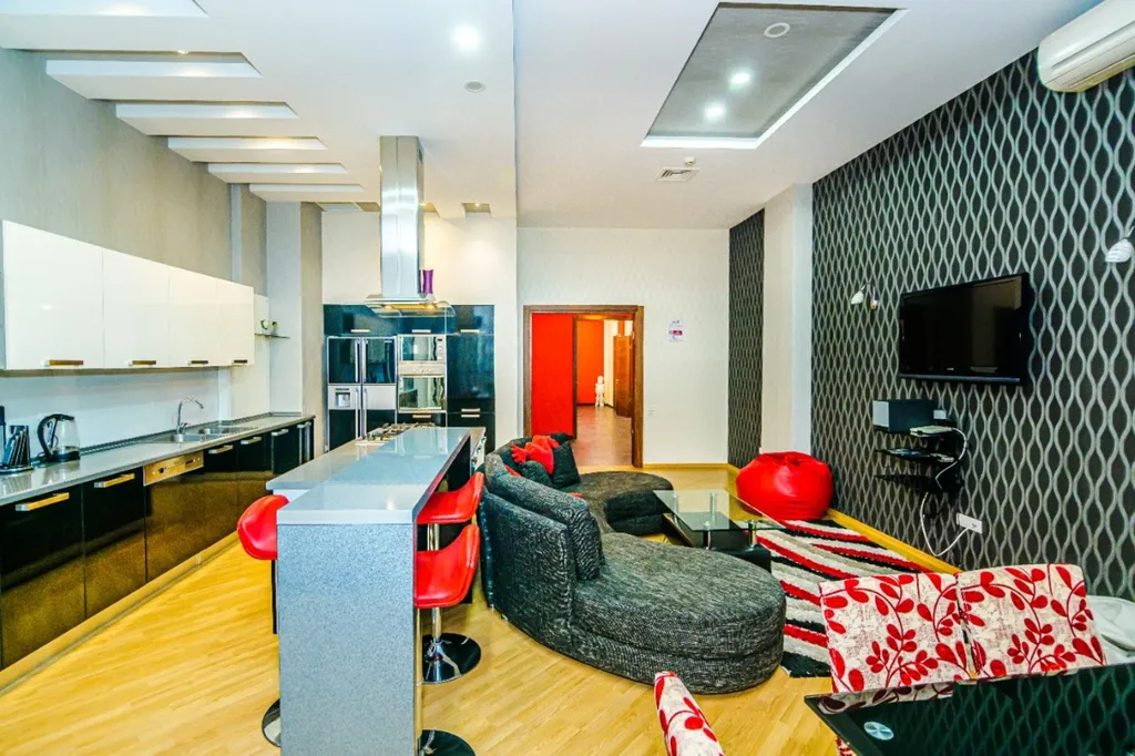 Apartment Arc i̇n the Nizami street