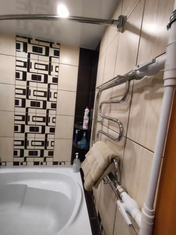 Уютное гнездышко в шаговой доступности от центральной дороги