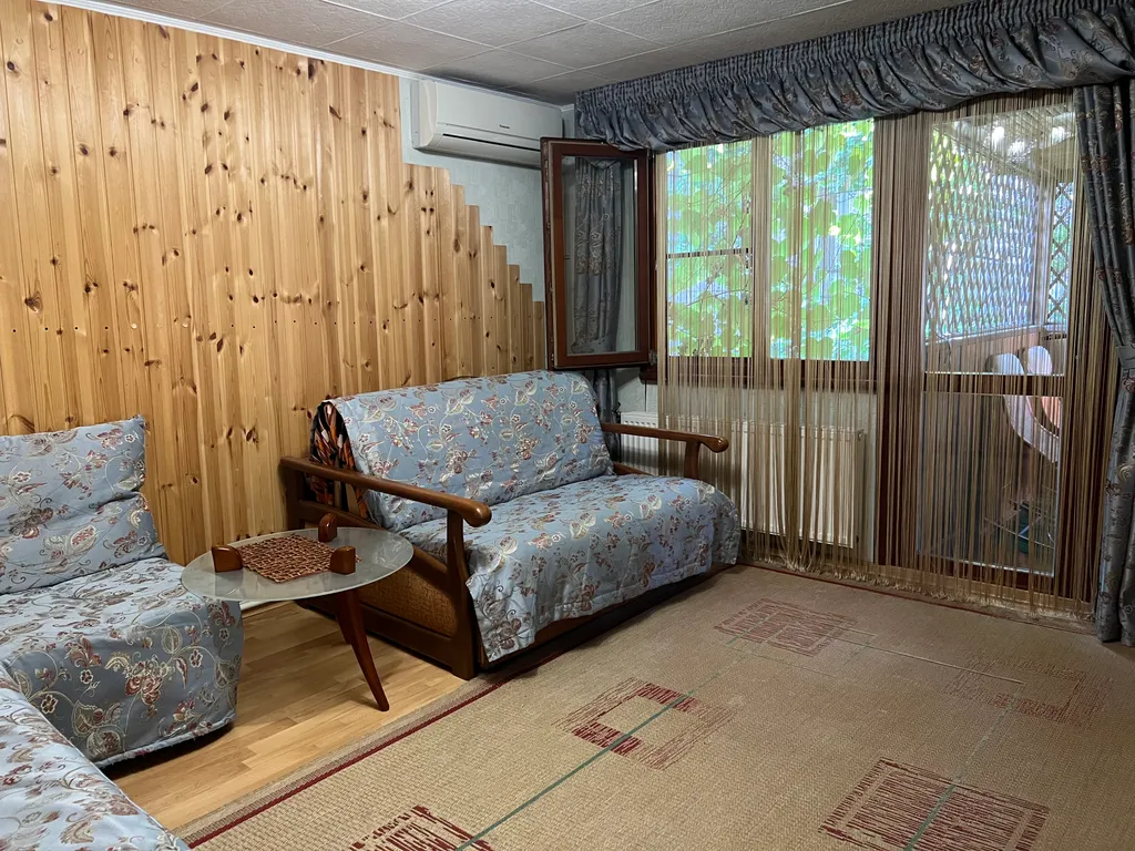 Коттедж Мансардный этаж с отдельным входом — Анапа