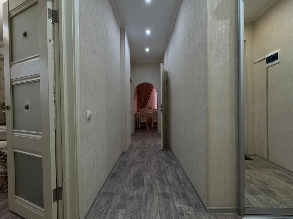 Двухкомнатная квартира рядом с Кремлем