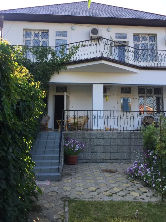 Коттедж 7-комнатный Дом — аренда посуточно в Анапа