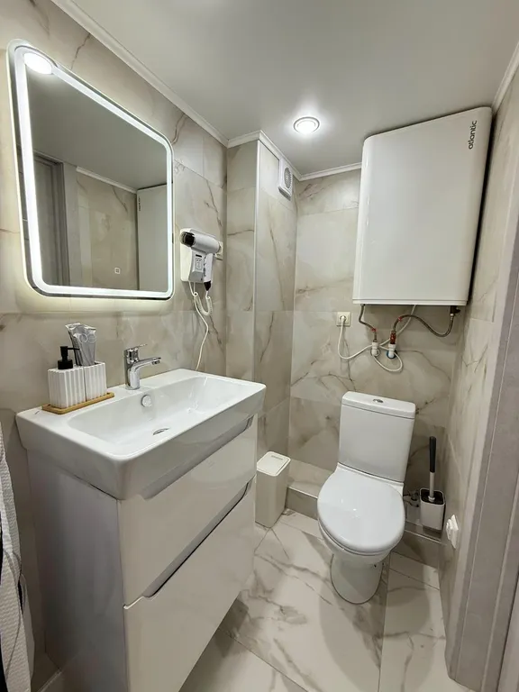 Апартаменты двухуровневые для троих, 3 минуты до пляжа