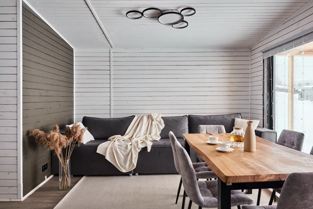 Уютный дом вблизи города