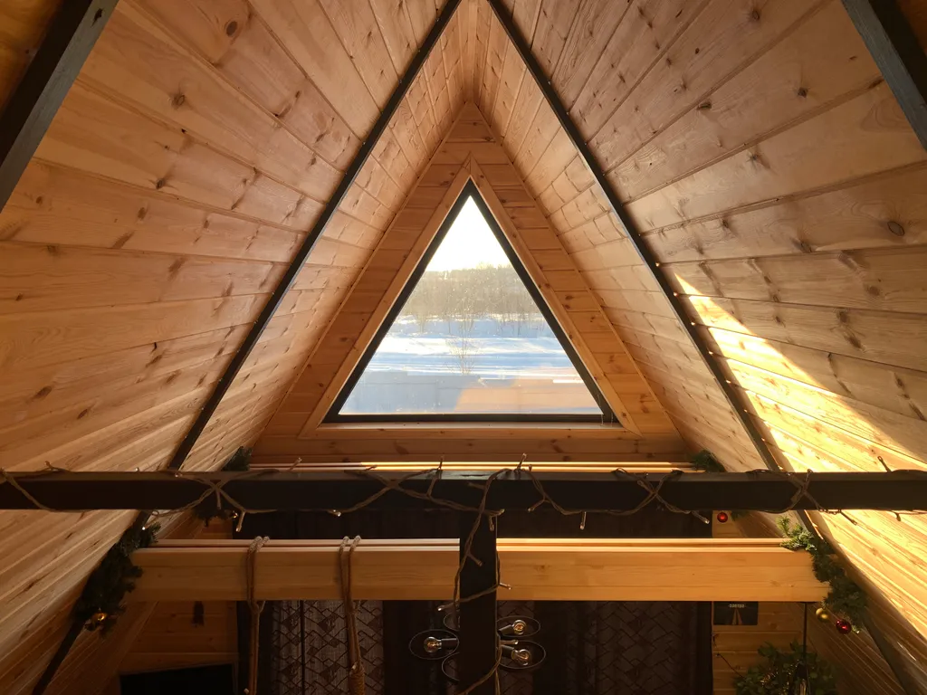 Дом А-фрейм треугольный шалаш в стиле логисты баней и купелью