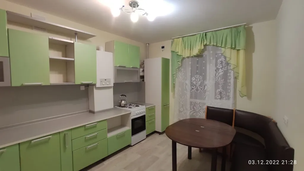 Квартира в западном районе — аренда посуточно в Великий Новгород