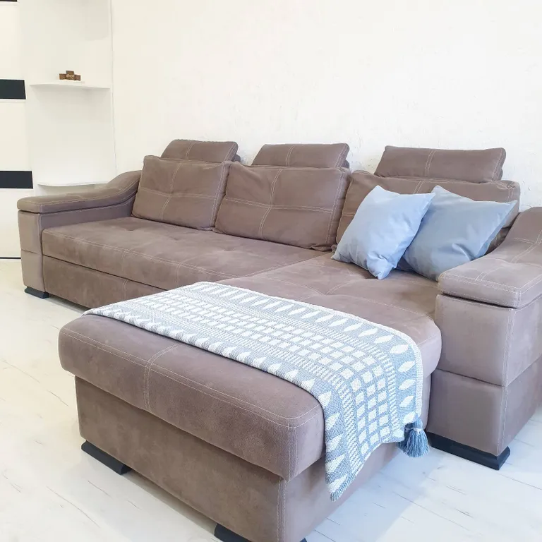 Светлая квартира на центральной улице города