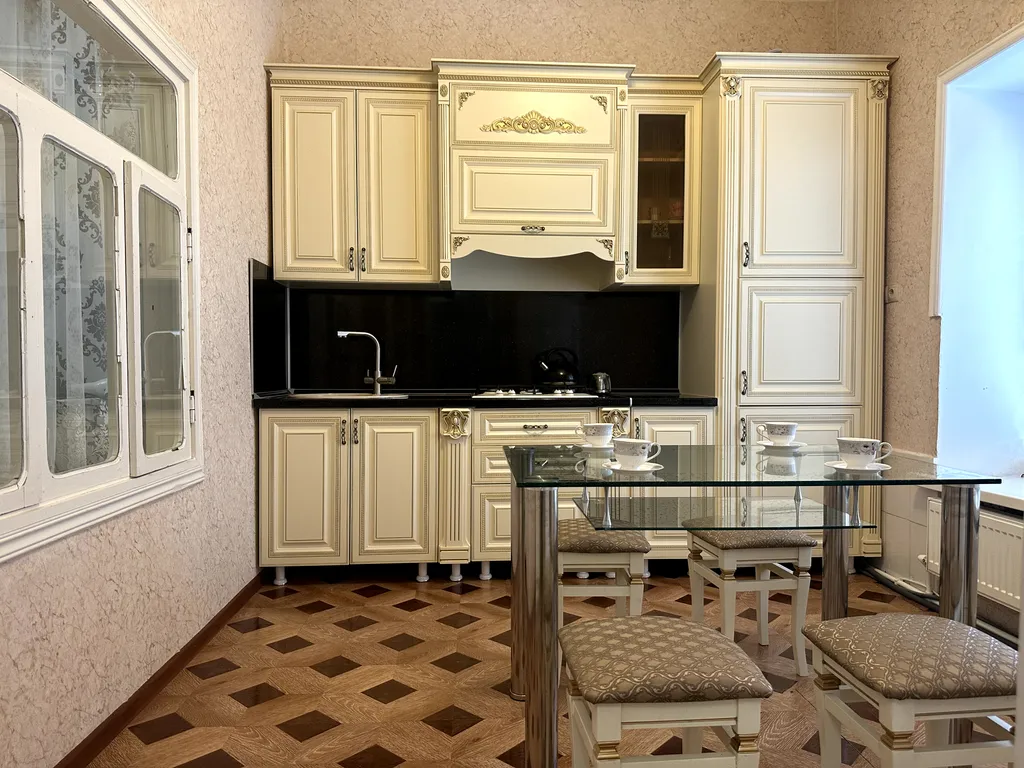 Квартира «Эленика» Апартаменты на 1-ой береговой линии — Махачкала