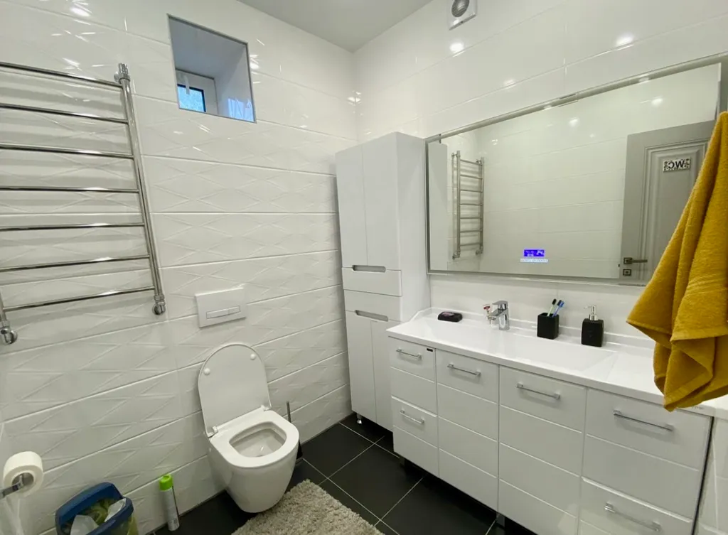 Коттедж на берегу реки с собственным пирсом