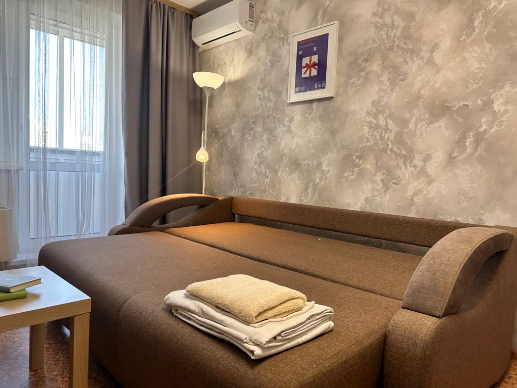 "В Гости!" на Пионерском 62 (1к квартира рядом с Сити-Молл)