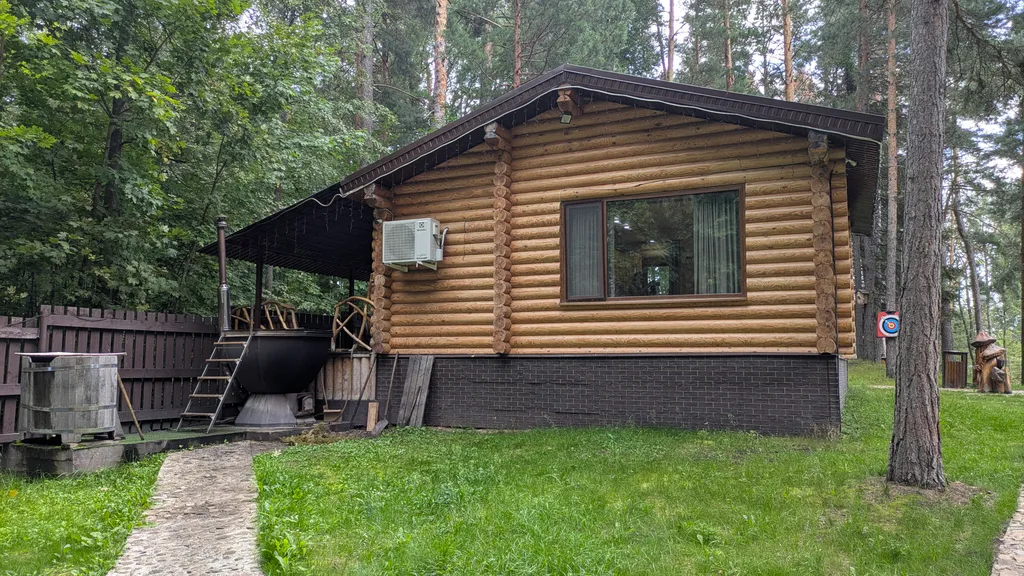 Деревянный дом в лесу с сауной в Мари Эл