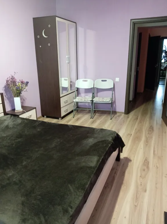 Большая Уютная  Двухкомнатная Квартира в Центре