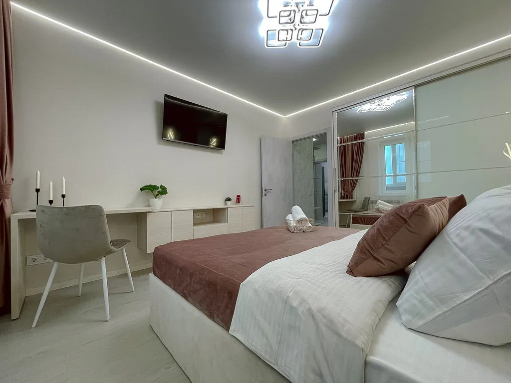 Уютная 2 к квартира с дизайнерским ремонтом в центре города