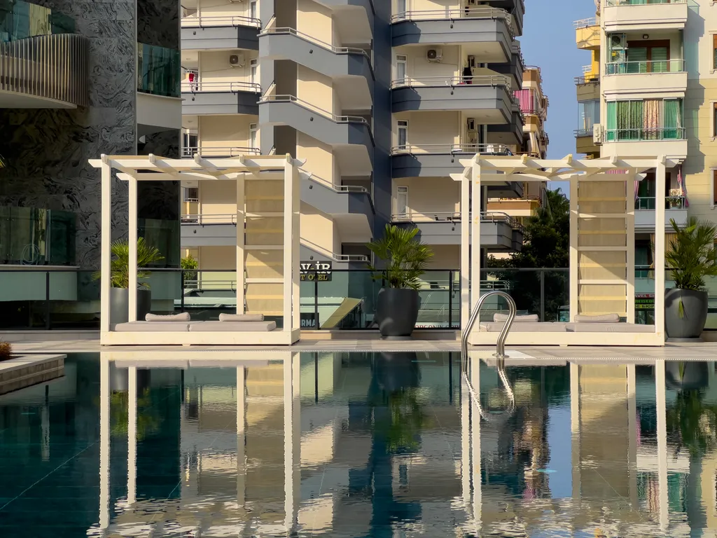 Excellence 2-уровневый дуплекс с видом на море и бассейном