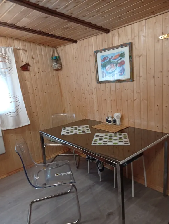 2-к. дом с сауной у речки