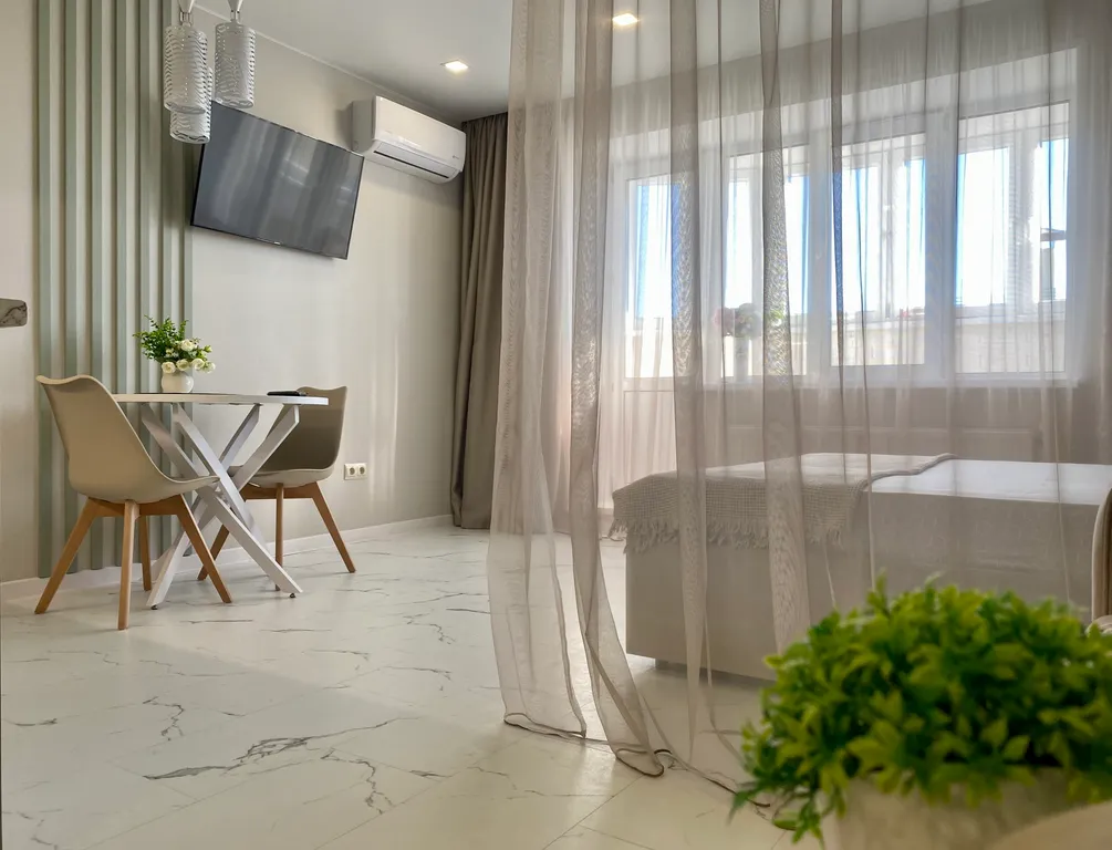 Уютная светлая студия