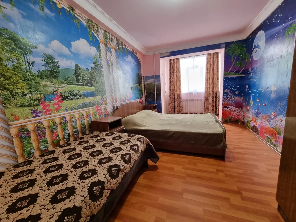 Квартира на набережной