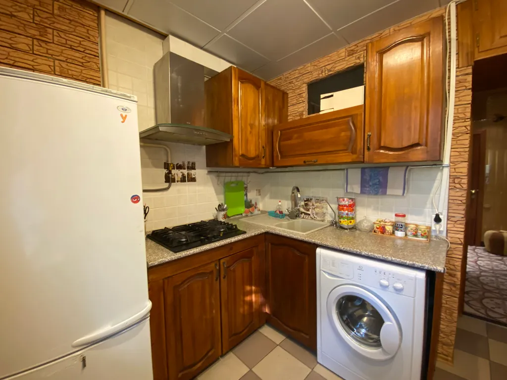 Квартира с видом на берёзы