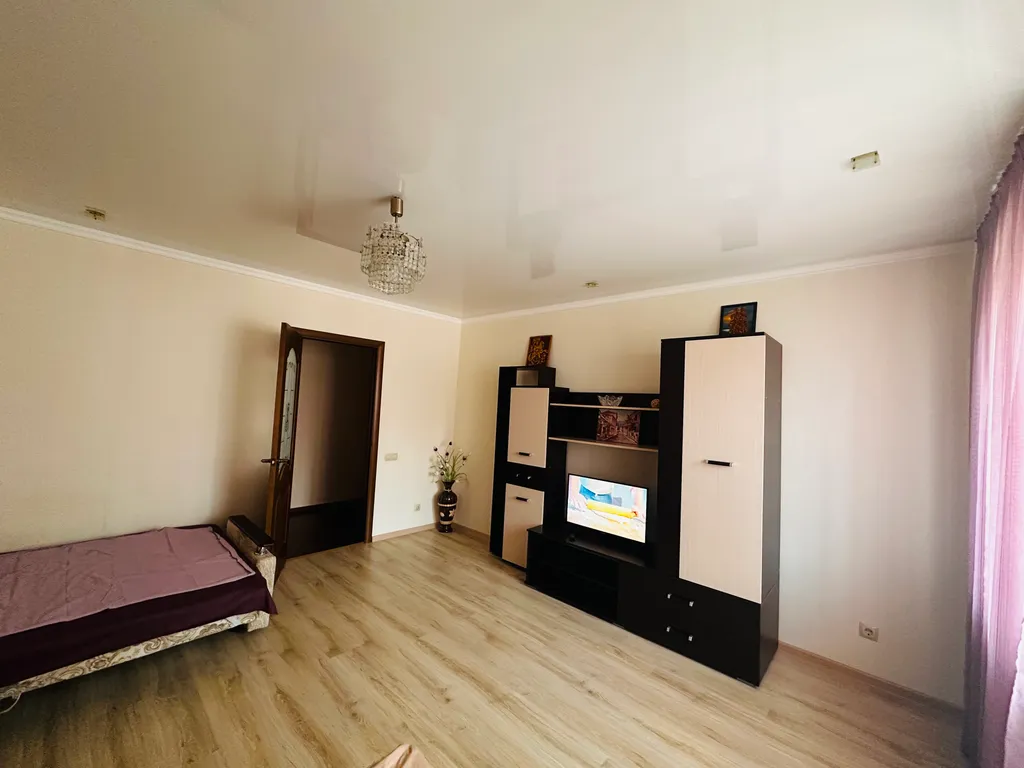 Квартира Чистая уютная квартира для отдыха — Ейск