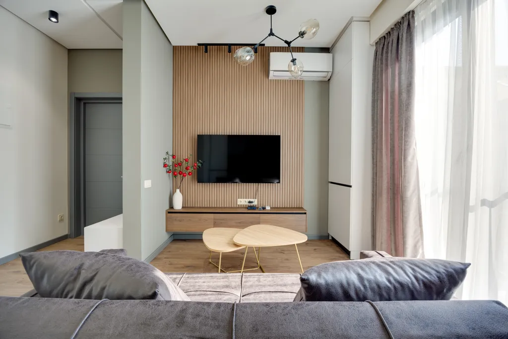 10 минут пешком до Старого Тбилиси