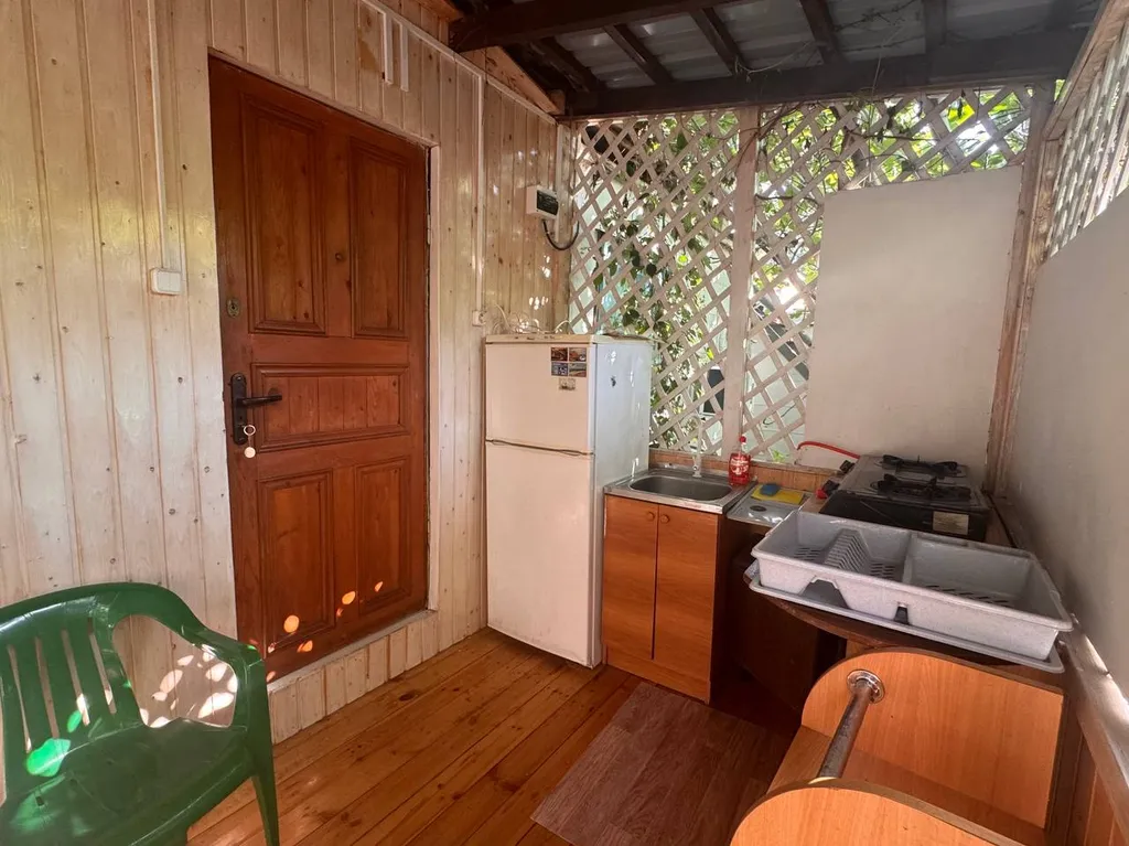 Коттедж 2-комнатный Дом — Курортное (Феодосия)