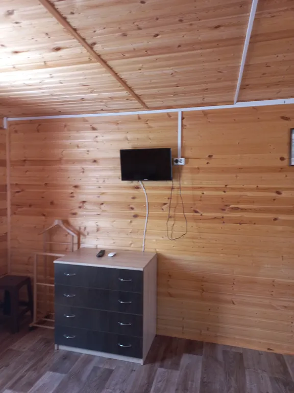 Двухэтажный дом на 5 человек