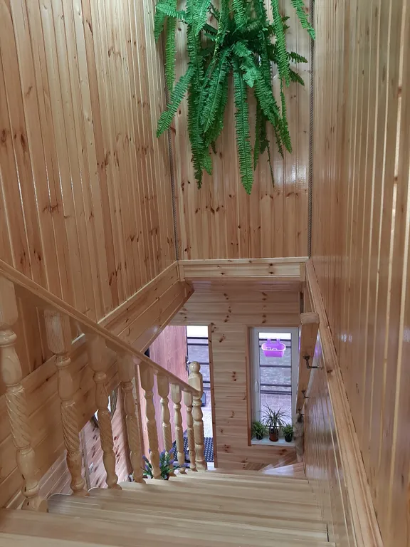 8-комнатный Дом