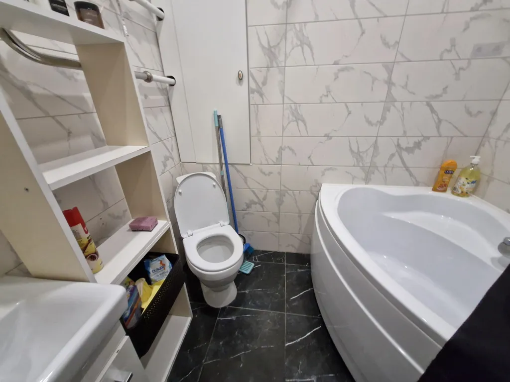 Квартира с большой ванной в Новом Пушкино