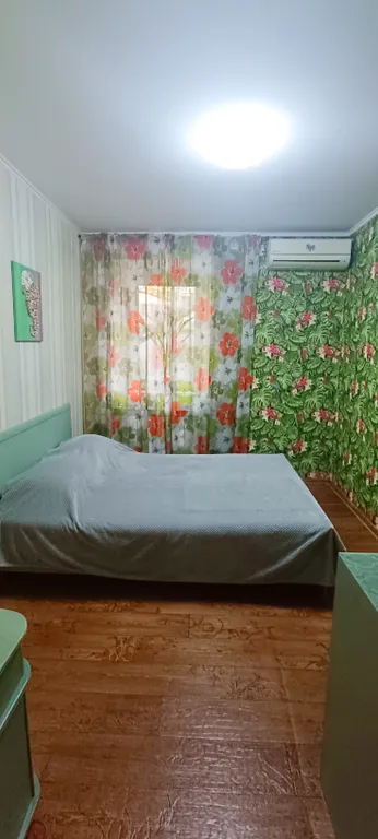 Коттедж Уютный домик в центре города — Геленджик