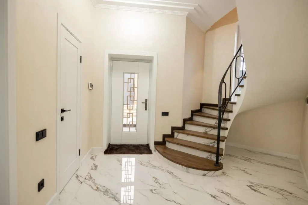 4-комнатный Дом