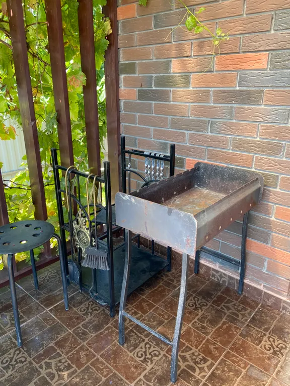 Уютный современный дом возле гор и моря