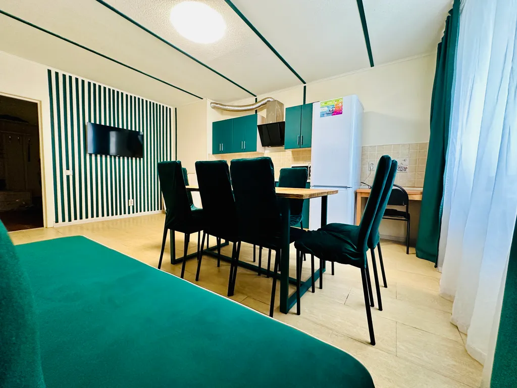 3-комнатная Квартира