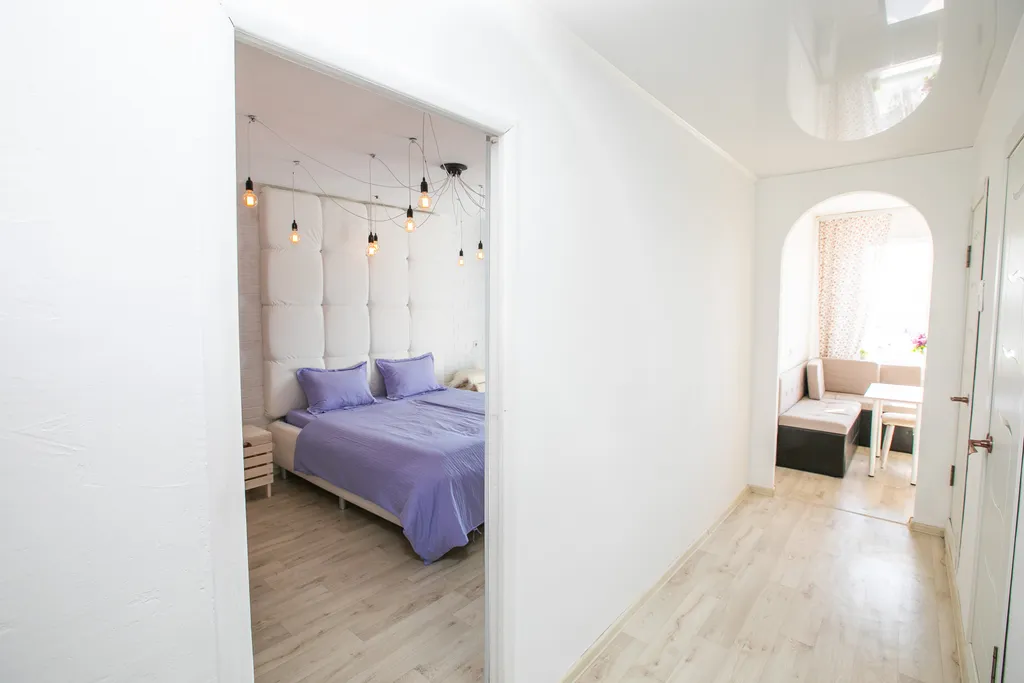 1 комн. с балконом большой кроватью