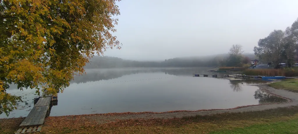 Коттедж Дом на берегу озера с камином — Казань