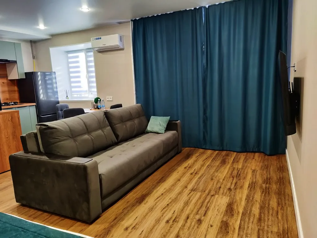 Стильная квартира с дизайнерским ремонтом в центре города