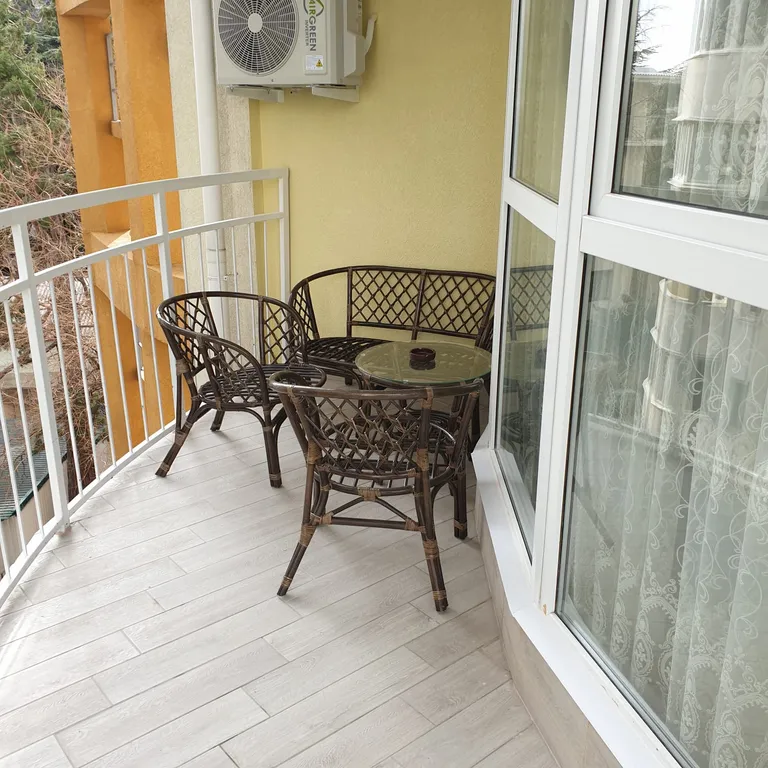 Трёхкомнатная квартира с 3 спальнями