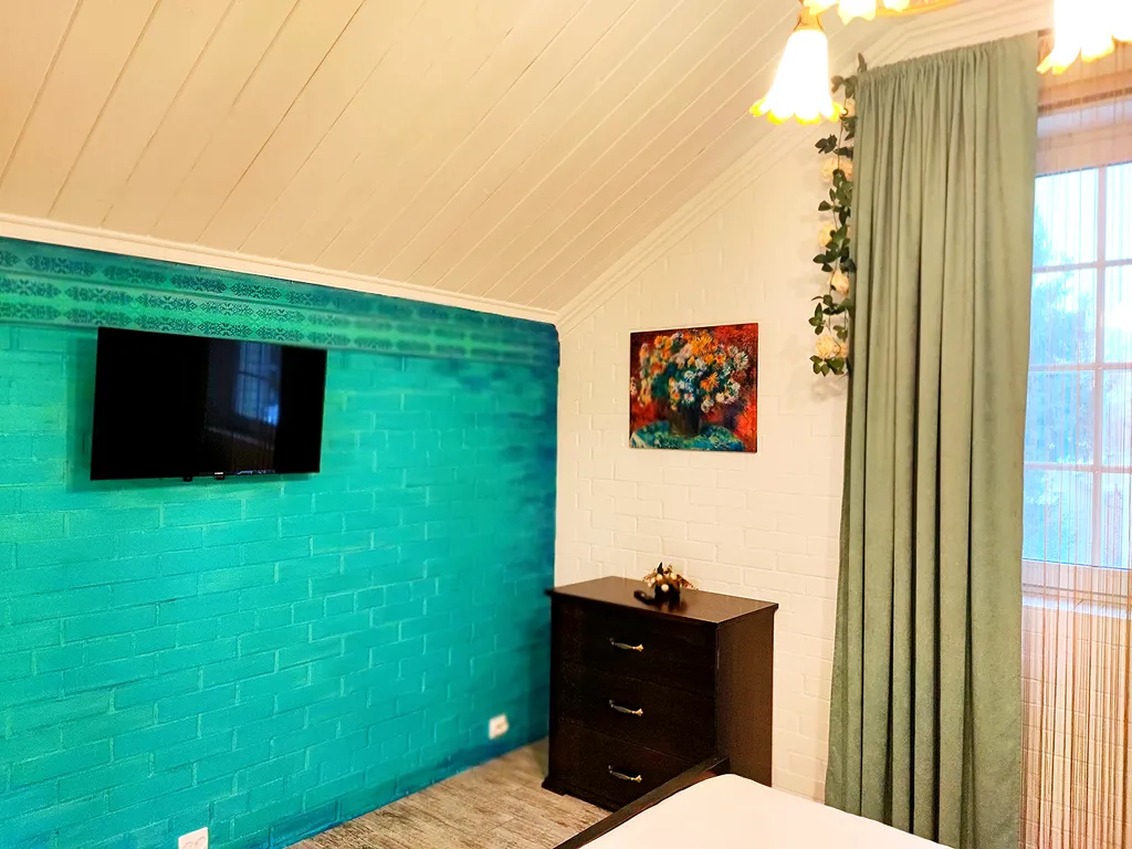 Двухкомнатный апартамент с видом на сад и внутренний дворик