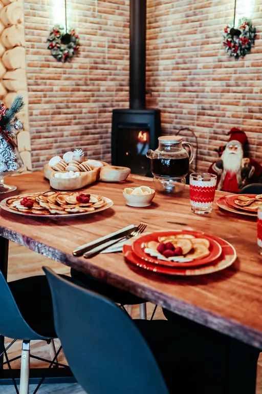 Дом на берегу озера