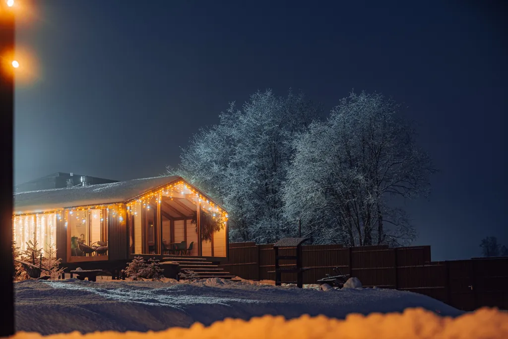 Дом с видом на лес и реку