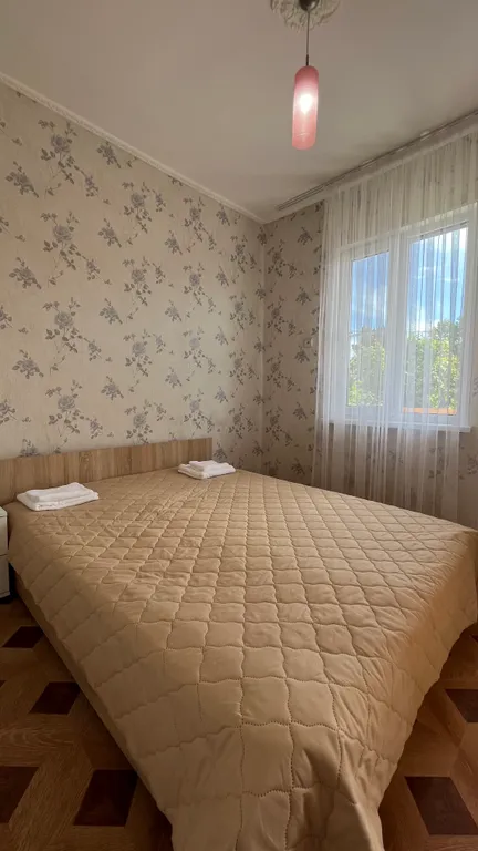 Коттедж Небольшой домик рядом с морем — аренда посуточно в Гумиста