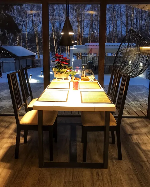 Уютный современный дом на берегу прекрасного озера