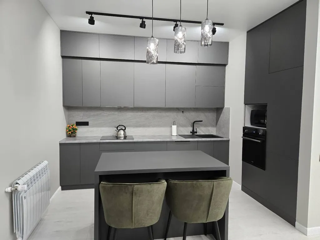 Уютная двухуровневая квартира на Берегу моря