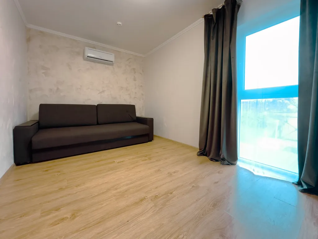 4-комнатная Квартира