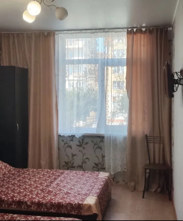 Квартира Квартира Трехместный семейный номер с санузлом — Геленджик
