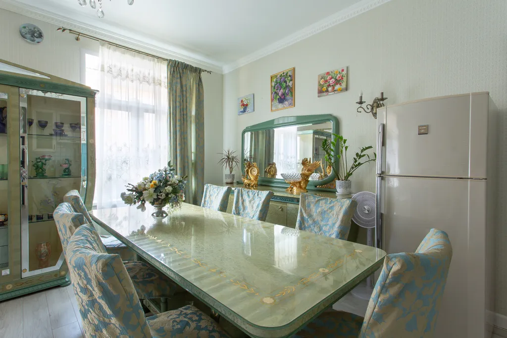 Студия в центре Ампир