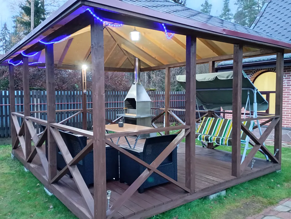 Уютный коттедж с баней у леса