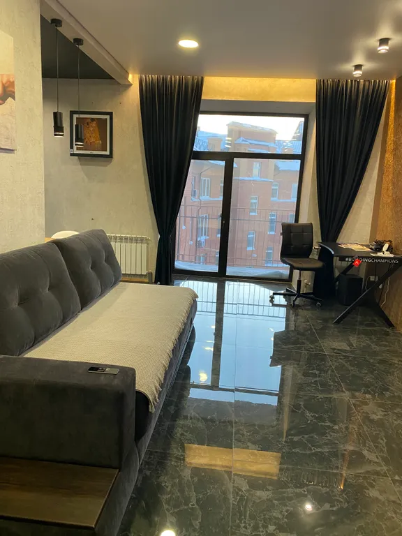 Квартира Эксклюзивная студия в исторической части у Кремля — аренда посуточно в Тобольск